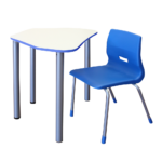 Shaped desks - Image 3